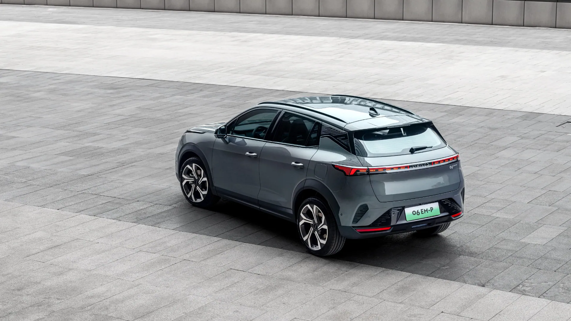 Lynk & Co 06 — Luces traseras Energy Cube